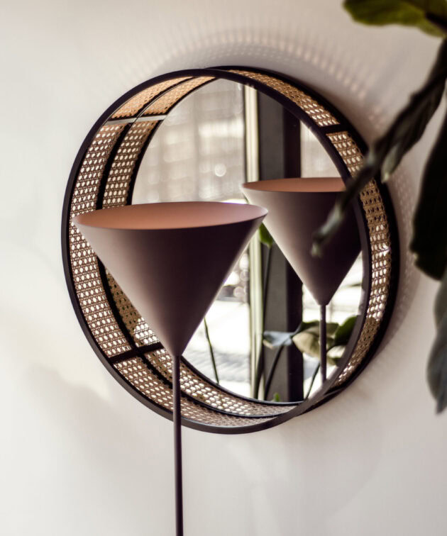 Floor lamps